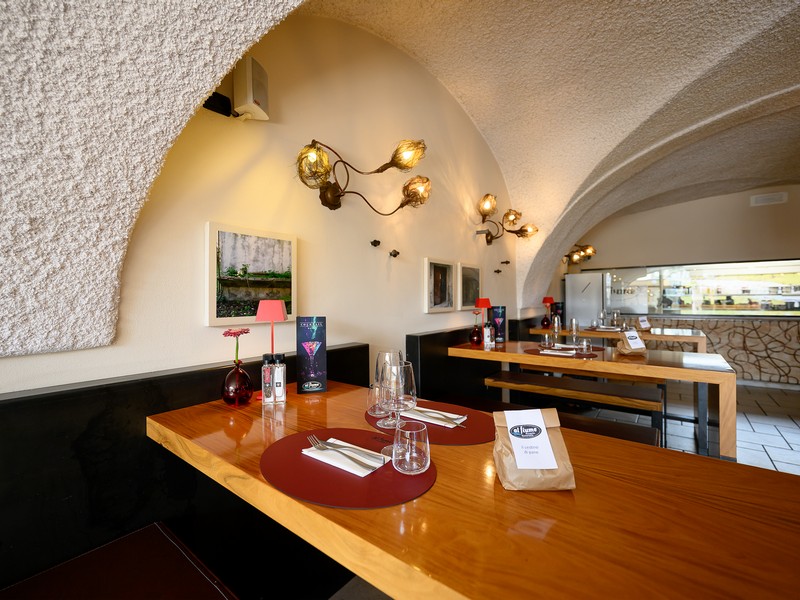 Historische Pizzeria in Arco, große Auswahl an Zutaten und Teigen, auch glutenfrei