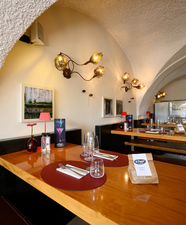Historische Pizzeria in Arco, große Auswahl an Zutaten und Teigen, auch glutenfrei
